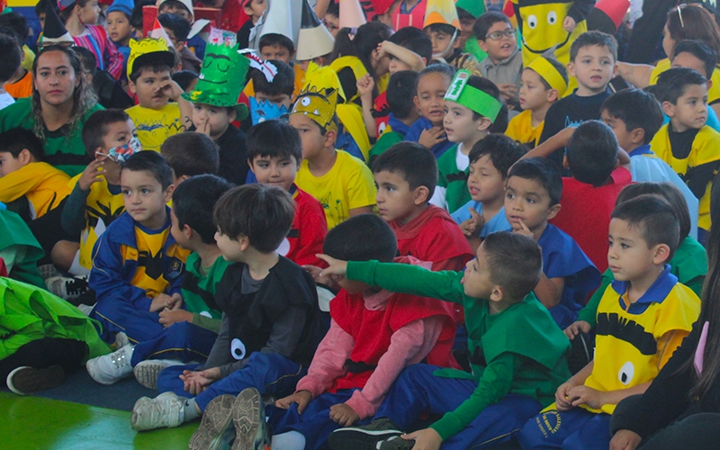 Celebración del Día del Libro en el Colegio Salesiano Don Bosco de Iquique