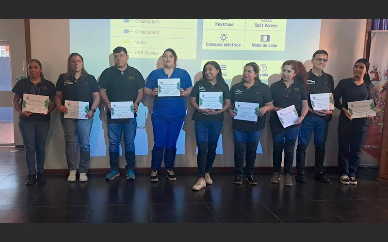 Reconocimiento a trabajadores Área Ambiente