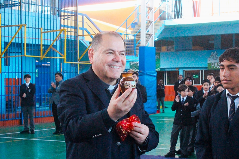 Padre Inspector Nelson Moreno Sdb visitó nuestro colegio